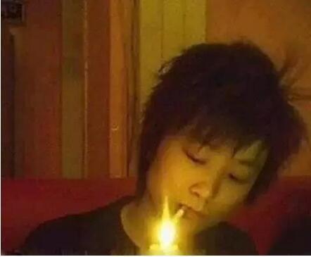 周迅爆料抽烟视频,揭秘明星私生活的一面