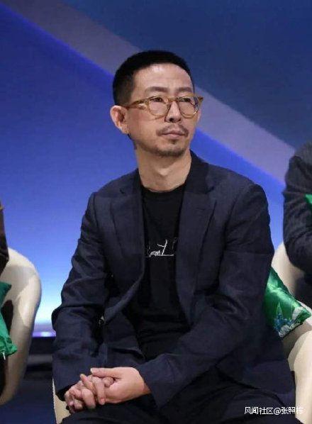 著名爆料人坤哥简介视频,揭秘娱乐圈幕后真相的神秘爆料人