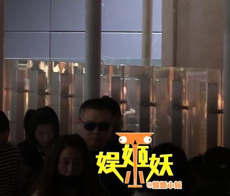 岳云鹏爆料助理视频,揭秘喜剧界幕后趣事  第2张 岳云鹏爆料助理视频,揭秘喜剧界幕后趣事  第2张