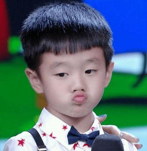 杨威儿子大爆料视频,独家视频曝光家庭生活点滴  第2张 杨威儿子大爆料视频,独家视频曝光家庭生活点滴  第2张