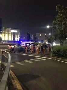 平湖最新爆料新闻视频播放,视频揭秘惊人真相，引网友热议！  第1张