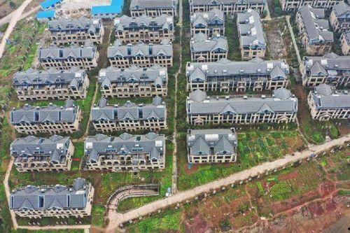 重庆烂尾楼爆料最新消息,揭秘多项目停工真相与影响  第2张