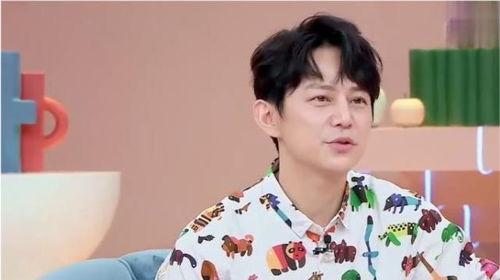 最新爆料何炅视频大全播放,笑点满满，温馨瞬间尽收眼底